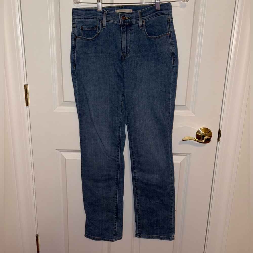 Levi's Jeans Womens Classic Straight Medium Wash